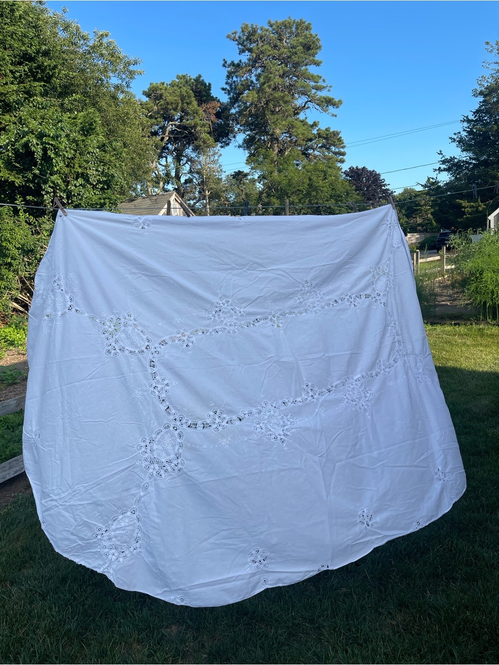 Vintage White Eyelet Embroidered Tablecloth - Elegant Cutwork Linen-Cotton - Picture 2 of 4